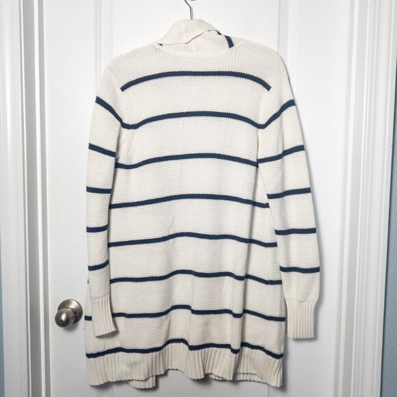 Athleta Highlands Wrap - XL Dove/Navy - Picture 3 of 6